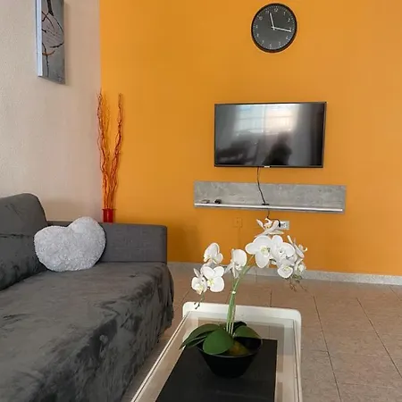 Monserrat Apartment