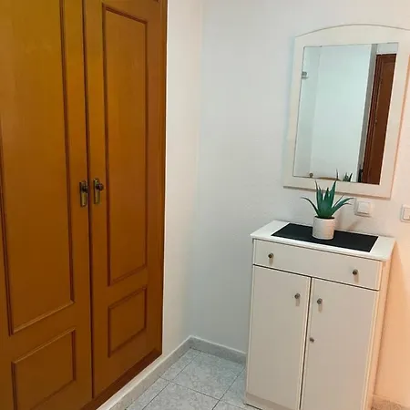 Monserrat Apartment *