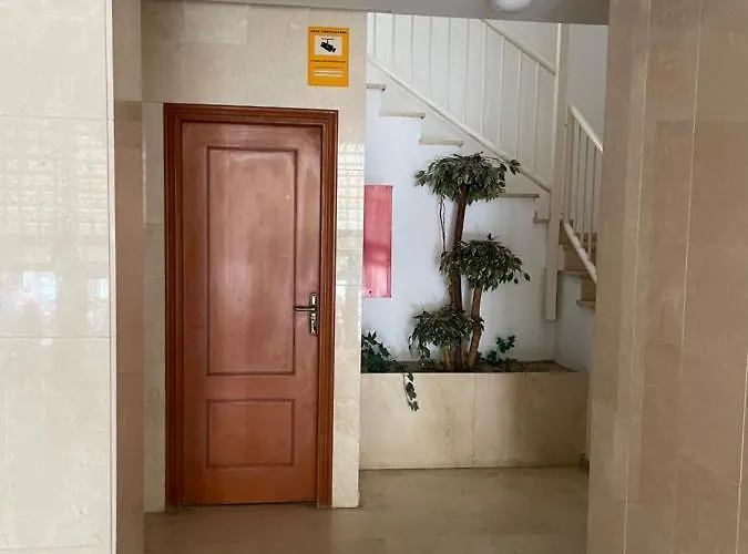 Διαμέρισμα Monserrat Τορεβιέχα